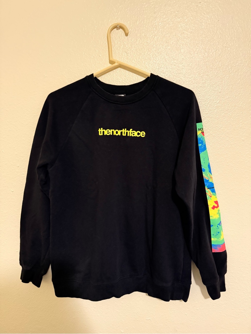 The North Face Women's Black Crewneck Sweatshirt